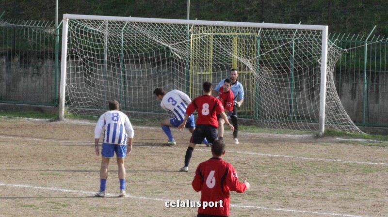 111030 sport 059y_tn.jpg